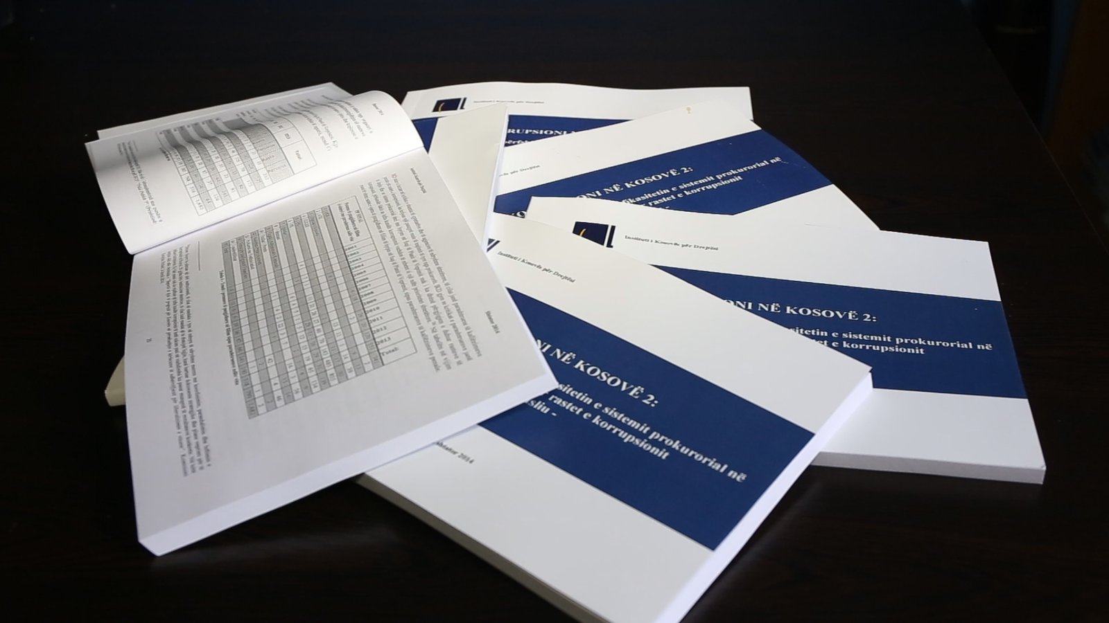 KOSOVO PROSECUTORIAL COUNCIL FAILS TO PENALIZE THE PROSECUTORS AND OFFICIALS WHO VIOLATED THE RULES OF TRACKING MECHANISM FOR CORRUPTION CASES