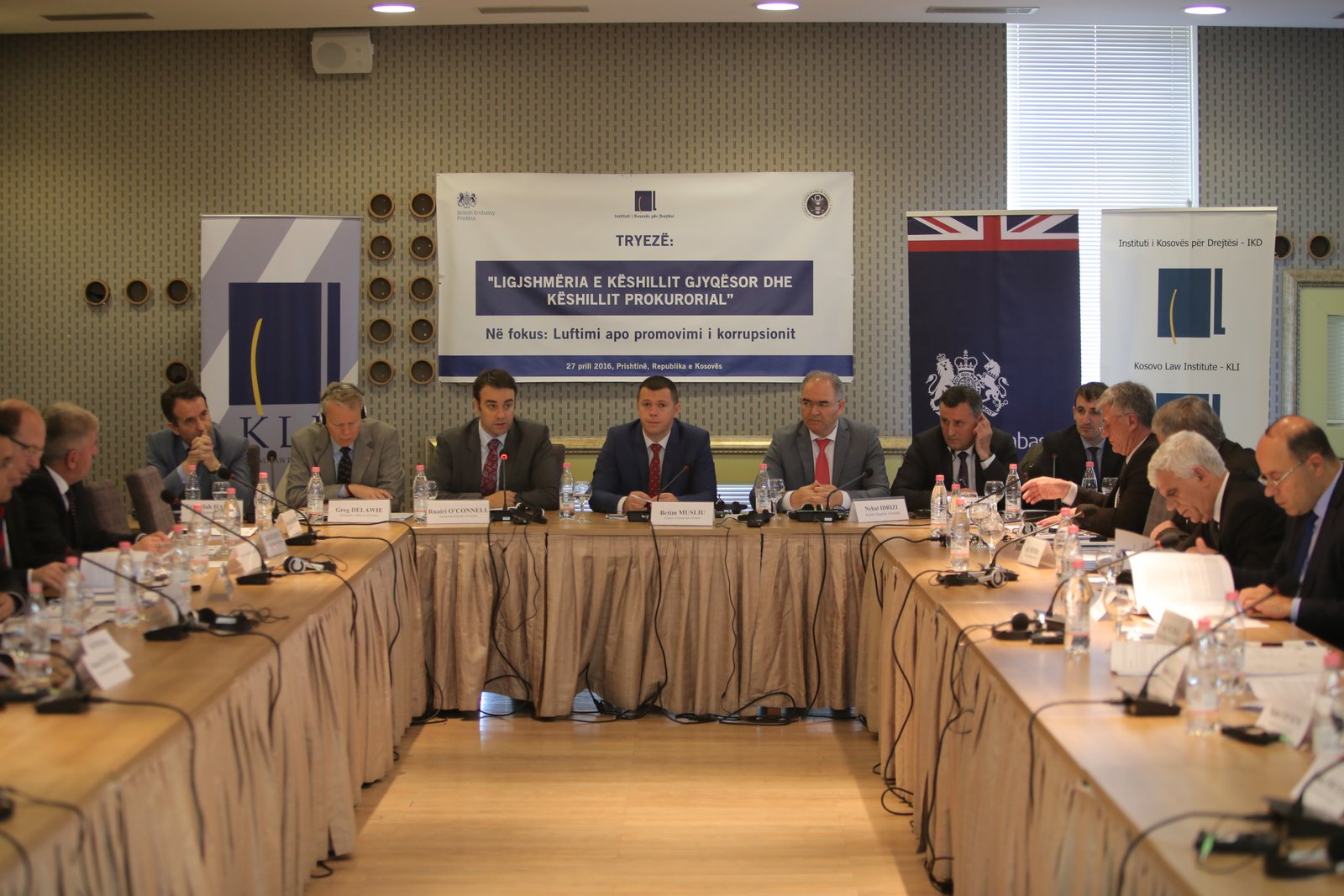 “Ligjshmëria e Këshillit Gjyqësor dhe Këshillit Prokurorial” (Në fokus: Luftimi apo promovimi i korrupsionit)