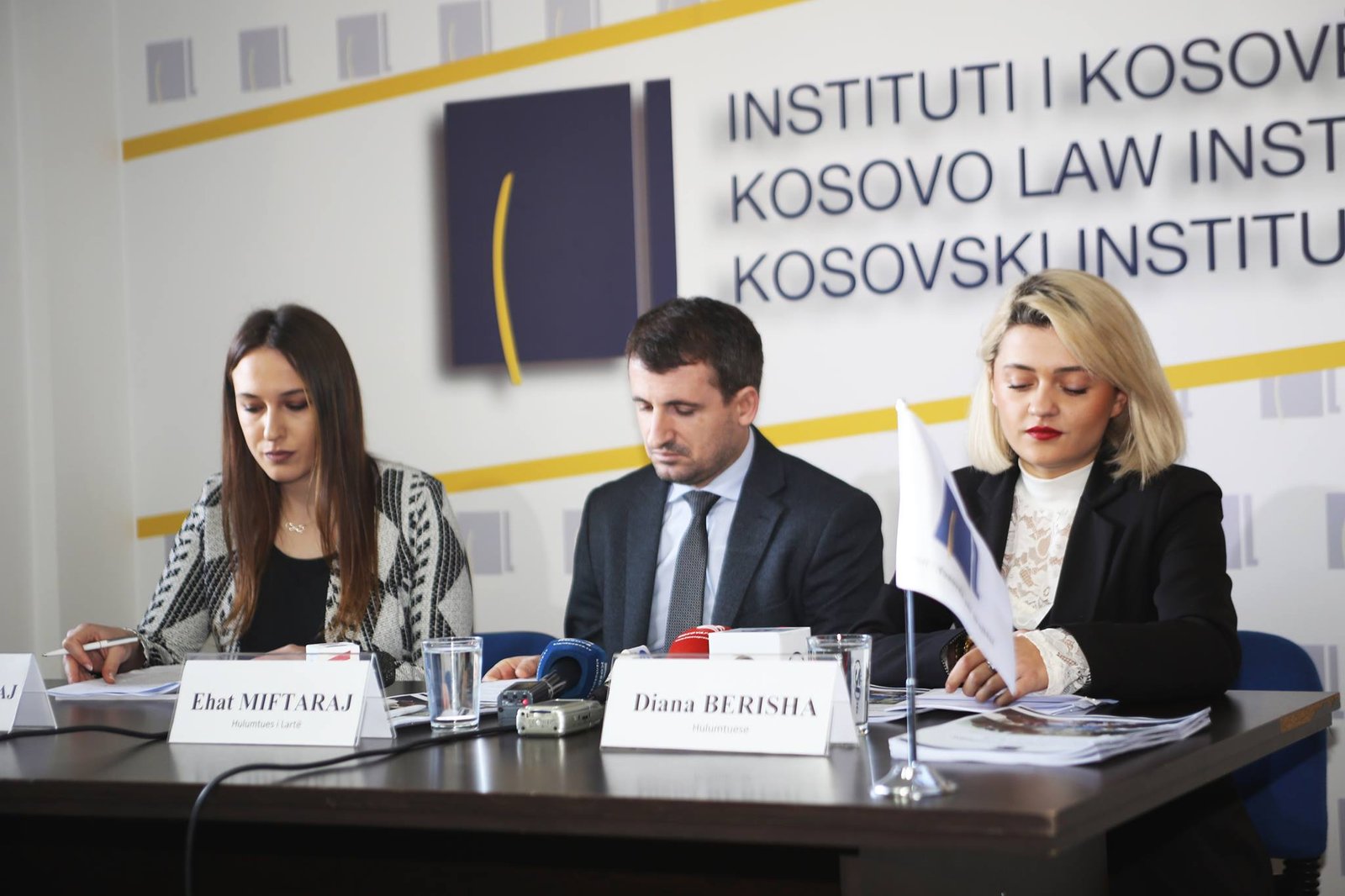 “Efikasiteti, Llogaridhënia dhe Integriteti i Sistemit Gjyqësor dhe Sistemit Prokurorial: Analizë e zbatimit të obligimeve ligjore nga Këshilli Gjyqësor dhe Këshilli Prokurorial”