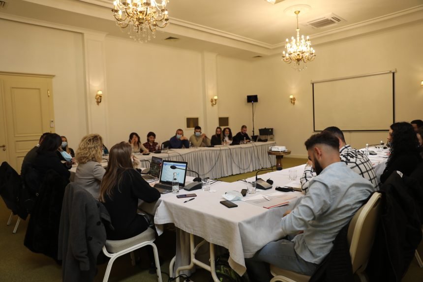 Studentët e Klinikës Ligjore në kuadër të Qendrës për Edukim Profesional të IKD – së ishin pjesëmarrës në punëtorinë “Rëndësia e Drejtësisë Komerciale”