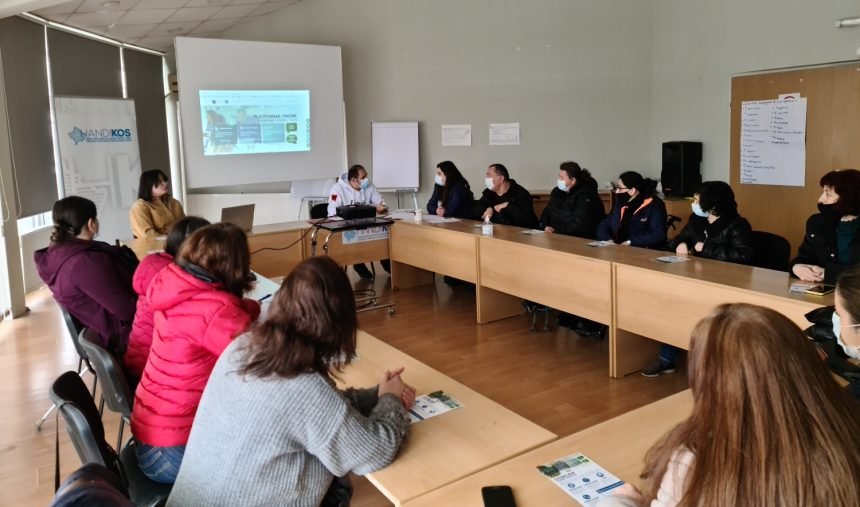 IKD dhe HANDIKOS-PRISHTINË mbajnë trajnim për trajtimin e rasteve të dhunës në familje në Kosovë dhe Platformën Online për Ndihmë Juridike Falas në këto raste