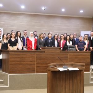 Programi i Klinikës Ligjore të IKD-së përmbyllet me prezantimin e gjykimit të simuluar nga studentët pjesëmarrës