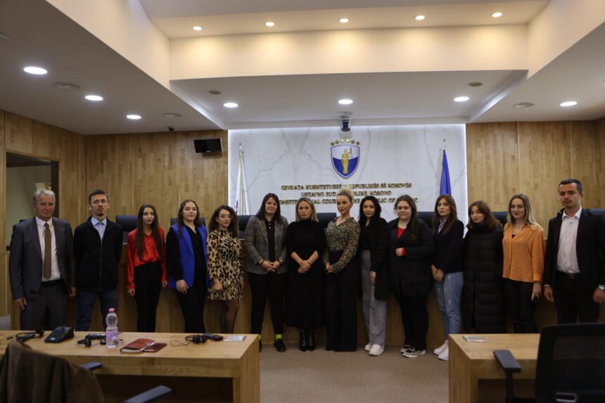 Studentët e Klinikës Ligjore të IKD-së vizituan Gjykatën Kushtetuese