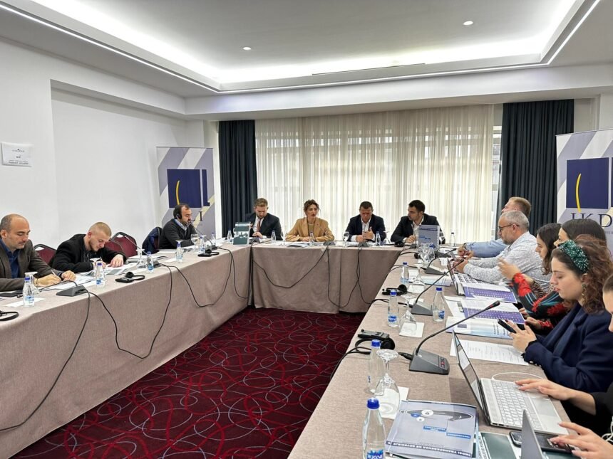 Qeveria zotohet për adresim të rekomandimeve të IKD-së mbi transparencën